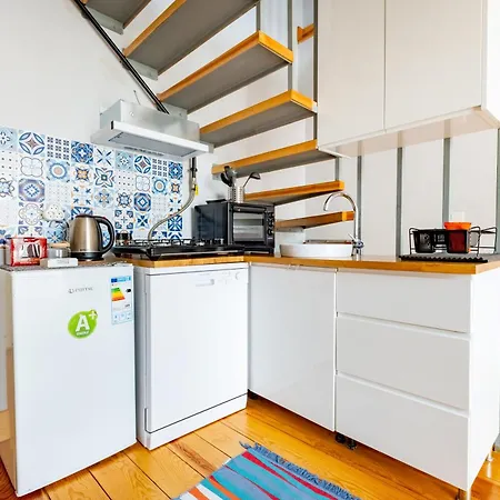 Entire Building For Large Groups And Families W Elevator And 5 Bathrooms Istanbulská provincie