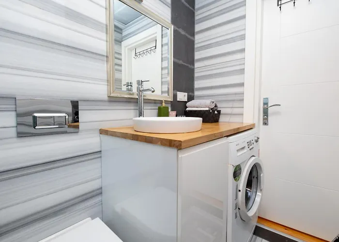 Apartmán Entire Building For Large Groups And Families W Elevator And 5 Bathrooms