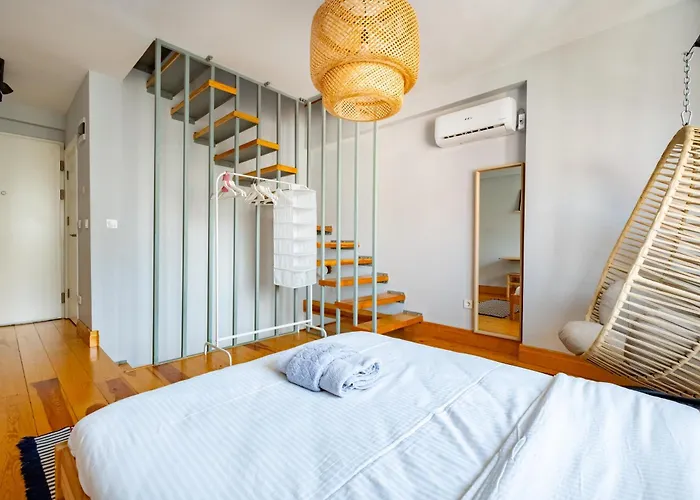 Entire Building For Large Groups And Families W Elevator And 5 Bathrooms Apartmán Istanbulská provincie