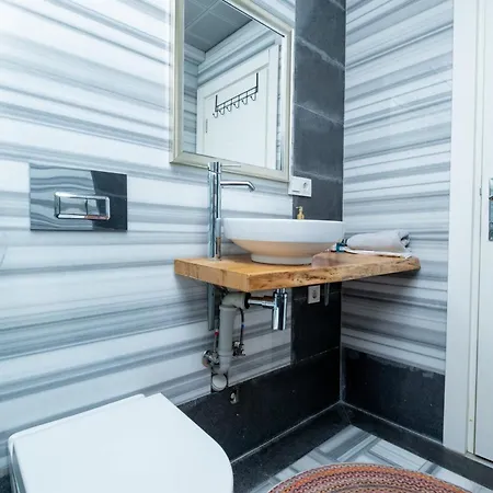 Διαμέρισμα Entire Building For Large Groups And Families W Elevator And 5 Bathrooms